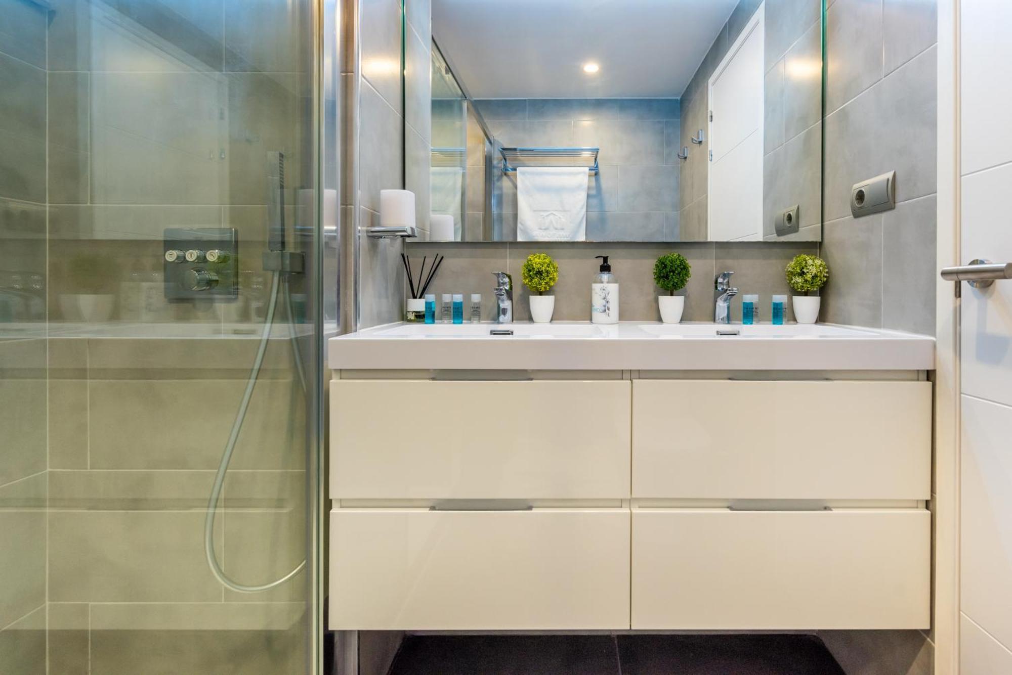 Wintowinrentals Executive Apt In Ocean House Complex Torremolinos Eksteriør bilde