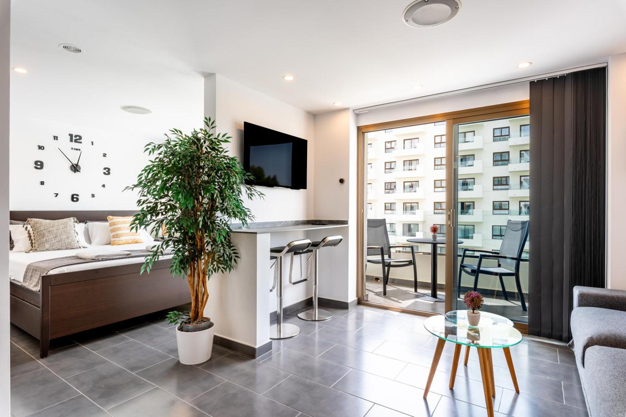 Wintowinrentals Executive Apt In Ocean House Complex Torremolinos Eksteriør bilde